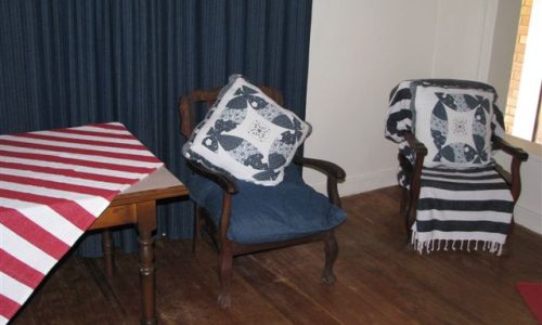 Die Plaashuis Sitkamer